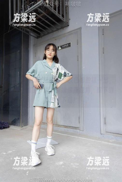 BoBoSocks袜啵啵 - 灰色棉船袜一出，稚予就输了，原图带给你新视角，能下载就狠狠下载！