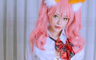 最新更新！看到Byoru在泳池里，我的游泳技能确实被打击了啊。