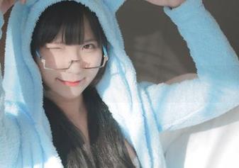 美脚党看过来——Hizzy(히지)的值得下载的图片合集！