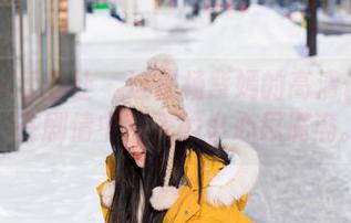 IMiss爱蜜社 – 这是杨紫嫣的高清作品集，在剧情中乱入的小心思满满。