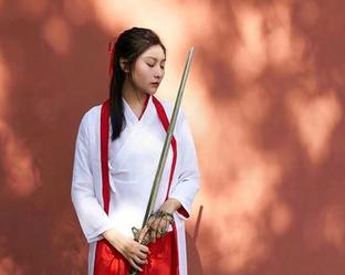 MiiTao蜜桃社 – Mia米娅制服大融合，想看免费的图片的速来！