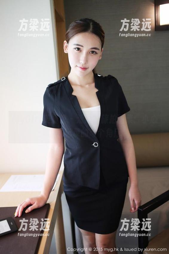 MyGirl美媛馆 - 潘娇娇旅拍图集：小心翼翼记录的每个角落