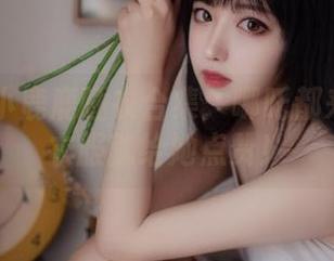 Shika小鹿鹿睡衣合集：哪吒都来不及换衣服就给她点赞！