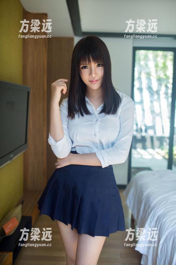 TuiGirl推女郎 - 私拍合集？王馨瑶还真敢挑战豹纹的极限，这眼花缭乱的搭配太让人捧心了～