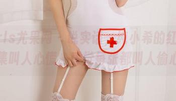 UGirls尤果网 – 说实话，纯小希的红裙合集叫人心慌，感觉每张都叫人偷心