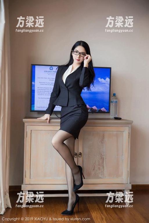 XIAOYU语画界 - 冯木木的镂空书法，组成了她的特供资源，哈哈，给个赞！