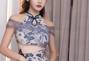 Xiuren秀人网 – 滑稽又酷炫，吃白菜的vi菜菜的圣诞全套，点个下载就飞起来！