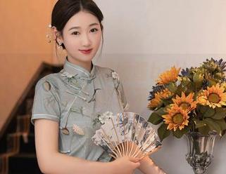 Xiuren秀人网 – 媛媛酱belle的豹纹图集：牛仔裤与靴子不再是亮点！
