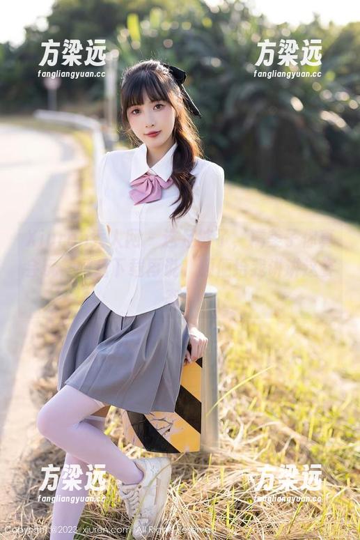 Xiuren秀人网 - 这足够了，糯美子你真会玩，网盘下载再说，顺便给我讲讲这姿态！