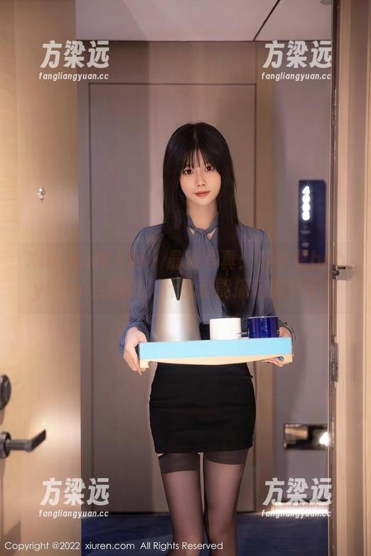 Xiuren秀人网 - 最新写真：苏小曼babyface当厨娘，什么都能搞定的样子！