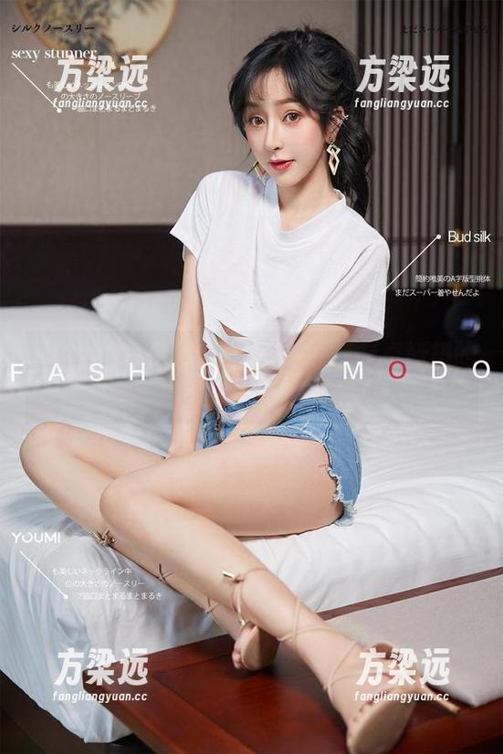 YouMi尤蜜荟 - 白丝？其实还是卓娅祺的手机下载高清写真好过瘾！