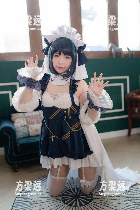 就酱，Yuna(윤아)的私房写真–午后阳光的慵懒态度