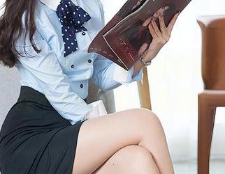 头条女神 – 无圣光，配上陈宇曦的美腿，我不负责你们的想法哦