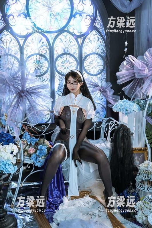 奶桃桃的薄暮画卷：在线高清场景变幻记