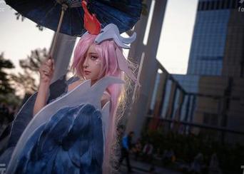 奶狮不咬人写真集裹挟着不知火的流光，下载吧，让你的想象火速升温！