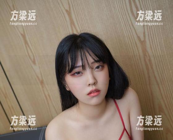 宋哈娜高清图片集，一秒带你进入万千小清新的夏季，幻想自己也可以是个少女！