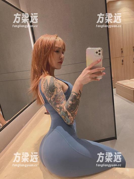 微密圈 - 如果有一天我能穿上宋昱欣的全套连体衣，那得先下载好她的自信套餐！