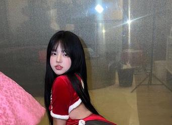 微密圈 – 看到小优优子在这身制服，瞬间决定去重温一些“学生时代”的高清作品！