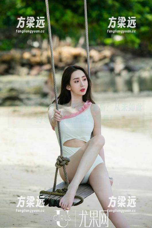 尤果网 - 球球的网袜精选赏析：从未如此好奇一双袜子的写真集！