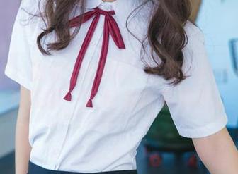 推女神 – 福利+白衬衫=梦娜Vanessa的欢乐颂？这反差真有意思。