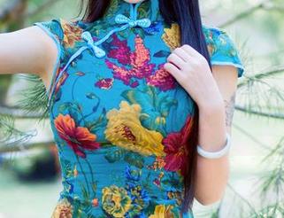推女郎 – 吻熙全套制服图包，纸上得来终觉浅，互动体验更有趣！