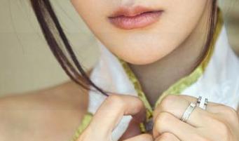 推女郎 – 李七喜私藏女仆图包：穿衣搭配不靠谱，可爱的脑洞才重要！
