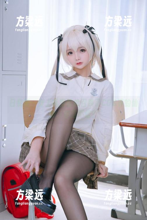 日奈娇：穿上礼服就像召唤了COS界的仙女，你信不信？