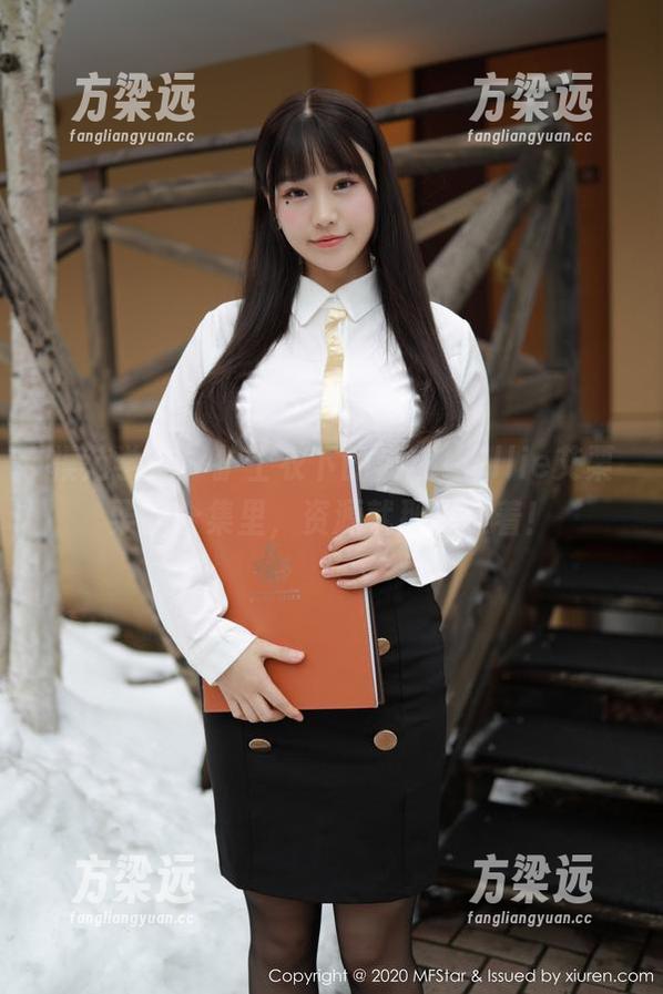 模范学院 - 护士衣下的疯狂，Ellie艾栗栗的合集里，资源就那样放着！