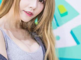 爱蜜社 – 睡衣也能这么拍？俞公主分享我们的日常慵懒！
