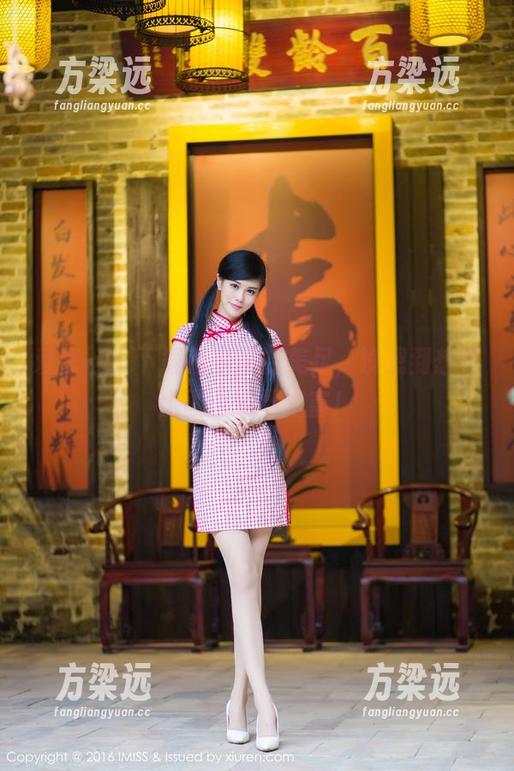 爱蜜社 - 下载萌白酱的美足，没想到想象比画面还要丰富！