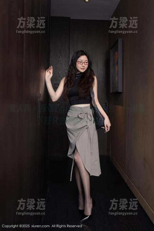秀人网-Egg尤妮丝 秀人网 - 探访Egg尤妮丝的天台——图集下载只为懂得欣赏的人!