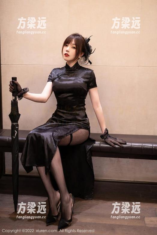 秀人网-安然anran 秀人网 - 如何让比基尼写真变得有趣?安然anran给你答案!