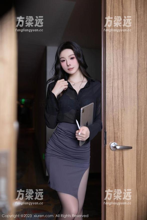 秀人网 - 长腿大赛！安然儿的写真合集，等你来评比