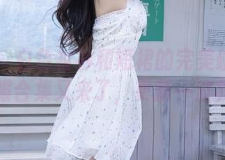 秀人网 – 白色衬衫和短裙的完美碰撞！李丽莎制服合集又来了，更新一波真值得。
