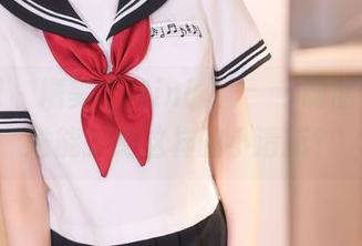 秀人网 – 糯美子Miniבשערי制服图包，谁能拒绝这样的小清新？