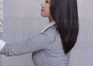 秀人网 – 私拍又来了，黄可Christine的泳装图包，悄悄向你展示新鲜感