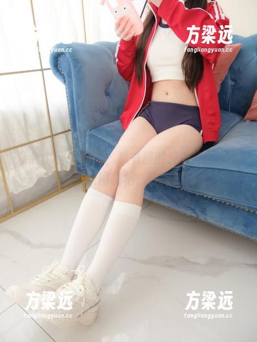 紧急企划 - 看吧，林书辞的皮衣穿出一股子风，原图亮相，快来膜拜。