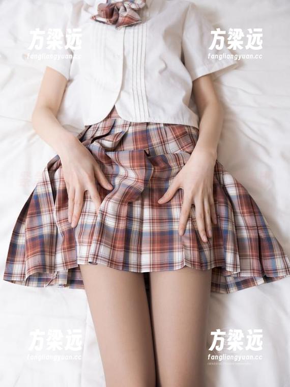 紧急企划 - 圣诞季的林书辞写真，真心比我家装饰好看。