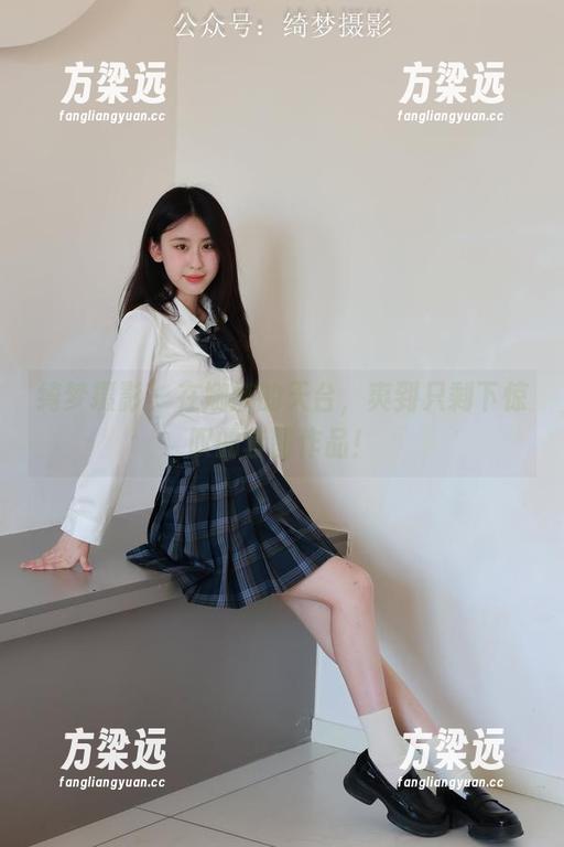 绮梦摄影 - 在娜娜的天台，爽到只剩下惊叹的套图作品！