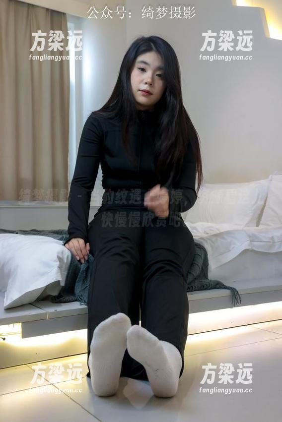 绮梦摄影 - 当豹纹遇上婷婷，资源看这儿，快慢慢欣赏吧。
