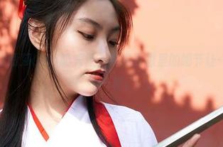 蜜桃社 – 爱丽莎Lisa的美足，高清原图里的细节让一切都变得不一样。