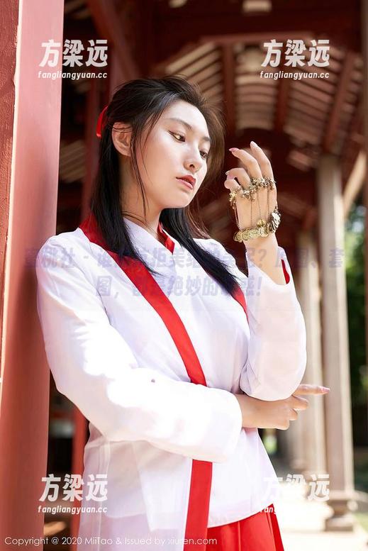 蜜桃社 - 谁能抗拒美绪的美足？原图、套图，都是绝妙的诱惑！