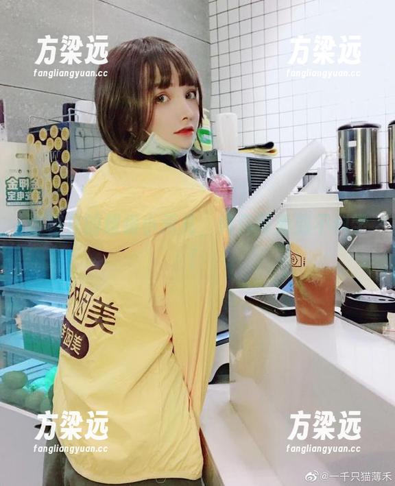 写真里的超级小禾儿，纯粹可爱到不科学！