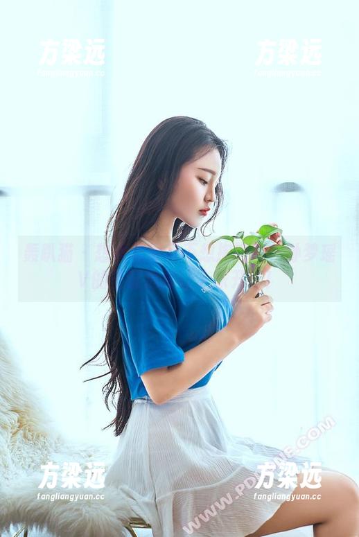 轰趴猫 - 想看美图又不想掏腰包？孙梦瑶V的圣诞选择让人乐开怀！