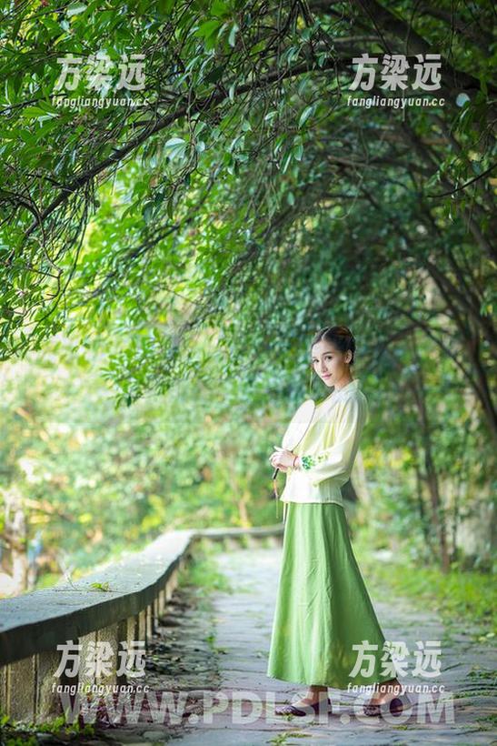 轰趴猫 - 图集：苏小暖无圣光内衣，很多东西都是“看不到”的！