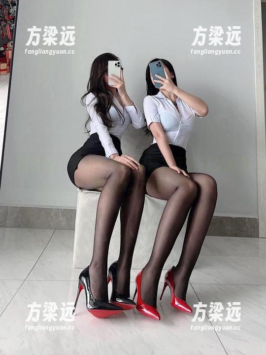 微密圈 - 陈大小姐带你观赏无圣光女孩合集，嗯...汗颜！